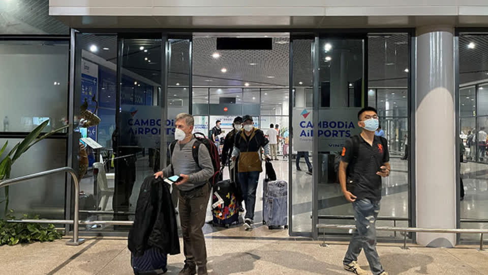 泰国紧急宣布恢复入境隔离！柬卫生部：会继续观察疫情趋势！