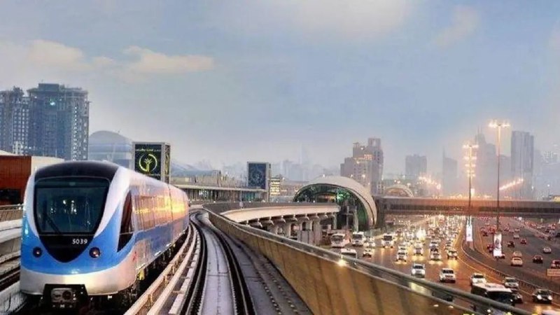 迪拜宣布斋月期间停车收费和地铁运营时间