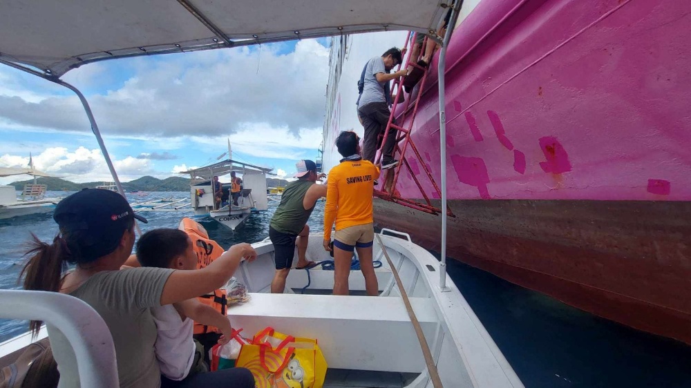 菲律宾客船突然断电 上千名旅客受影响