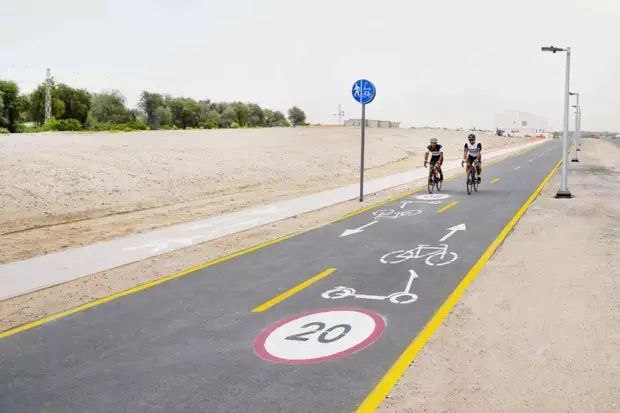 迪拜在Al Khawaneej和Mushrif推出了新自行车道