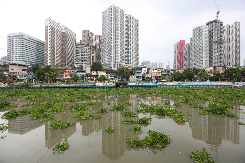 1万户河岸搬迁居民将临时住在集装箱里